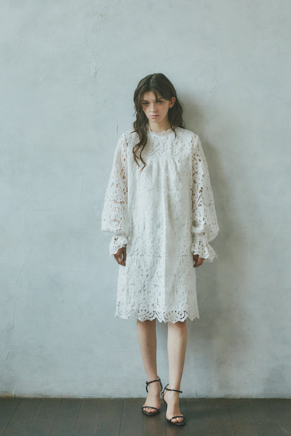 Embroidery lace mini one piece -White- – Meline M