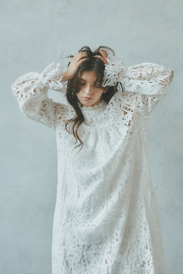 Embroidery lace mini one piece -White- – Meline M